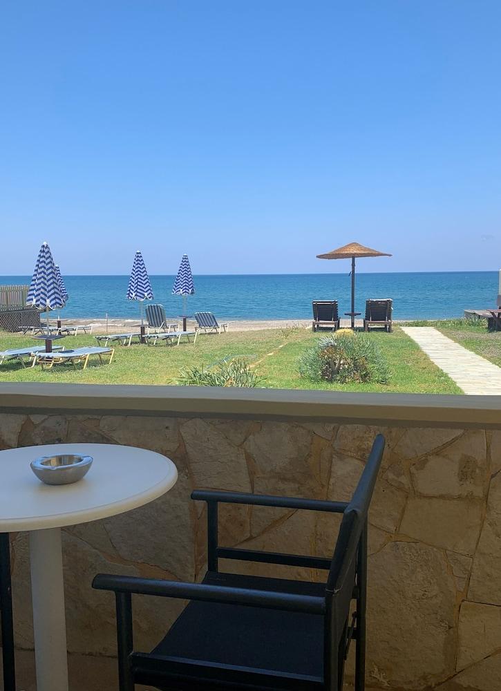 Ermis Suites Platanés Exterior foto
