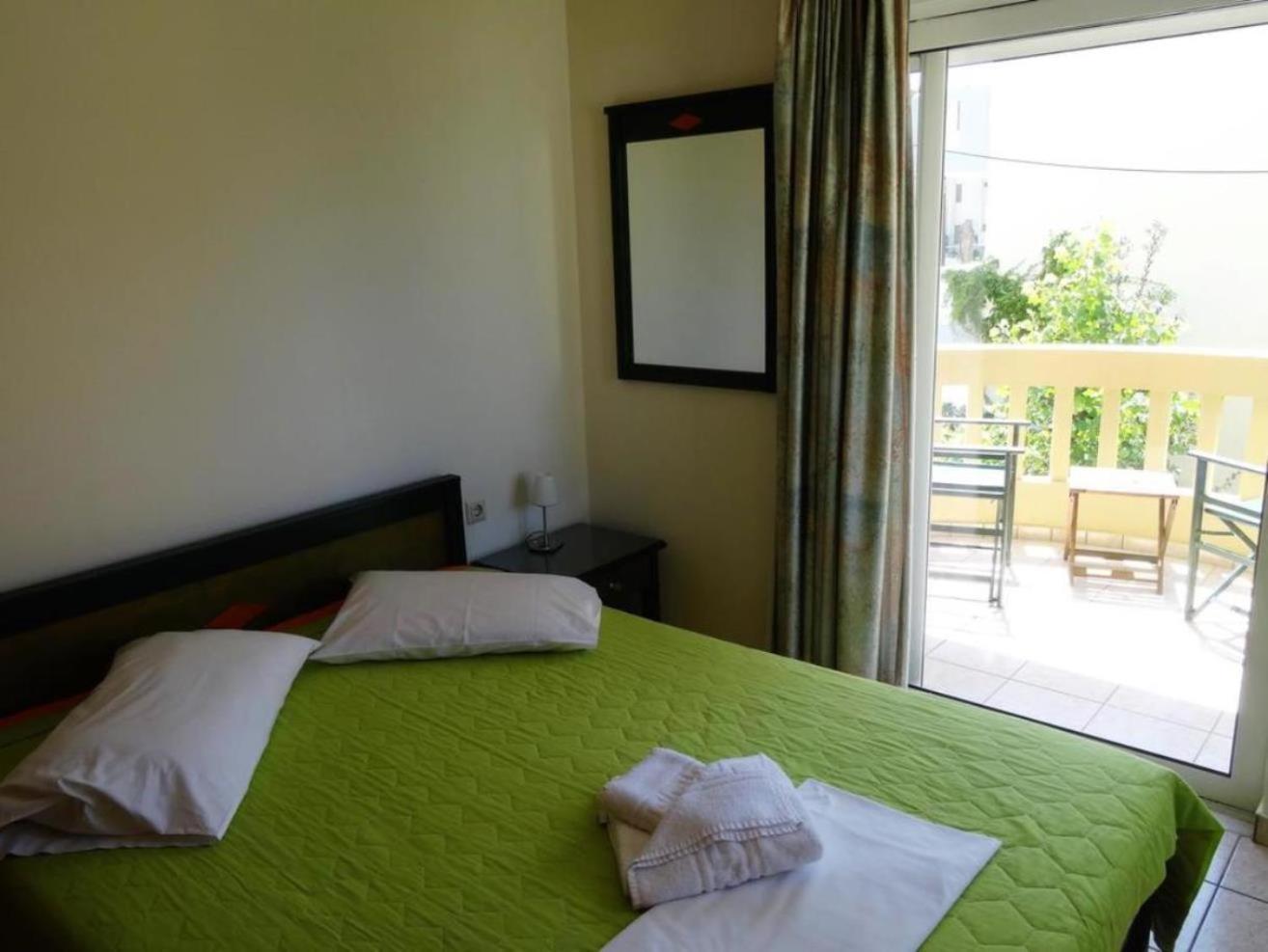 Ermis Suites Platanés Habitación foto